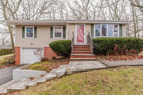 247 Albert St, Fall River, MA 02721 photo 2