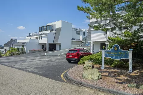 31 Oceanside Dr #31, Hull, MA 02045 photo 40
