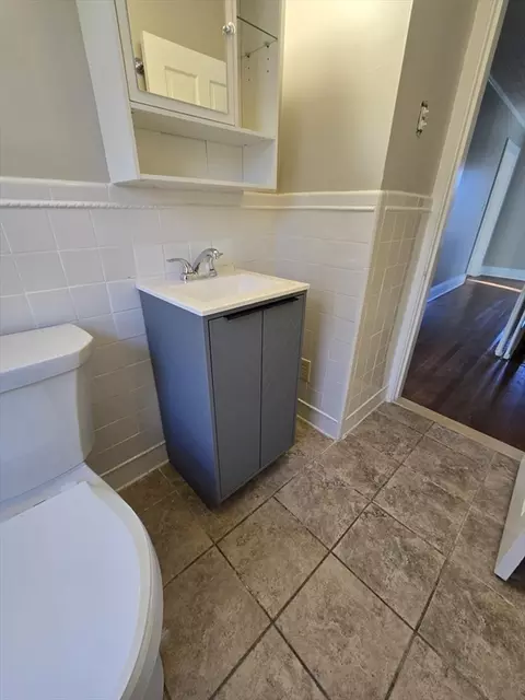 46 Beechmont St, Worcester, MA 01609 photo 28