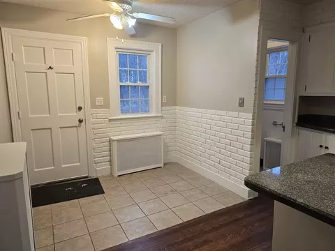 46 Beechmont St, Worcester, MA 01609 photo 8