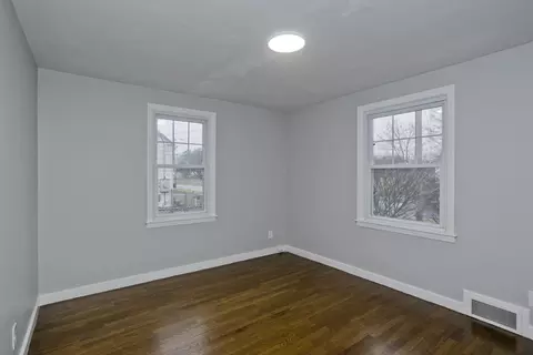 99 Lachine St, Chicopee, MA 01020 photo 12