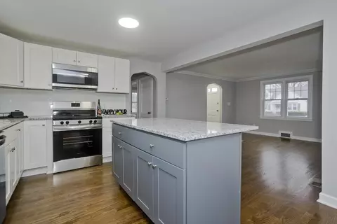 99 Lachine St, Chicopee, MA 01020 photo 3