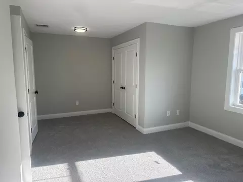 7 Marie St, Worcester, MA 01604 photo 14