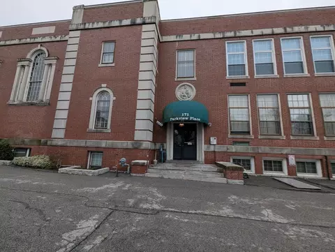 171 Ogrady St #111-12, Fall River, MA 02720