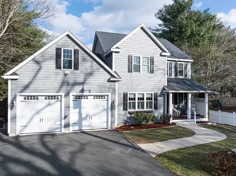 18 Elm St # -A, Milford, MA 01757