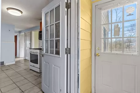 21 Bridge St, Beverly, MA 01915 photo 11