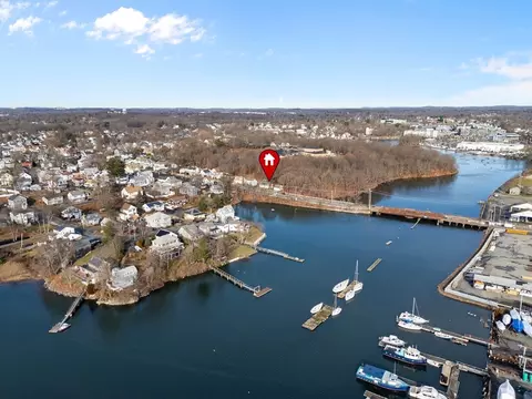 21 Bridge St, Beverly, MA 01915 photo 32