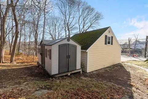 21 Bridge St, Beverly, MA 01915 photo 27