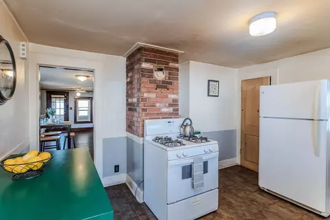 12 Conklin St, Springfield, MA 01109 photo 21