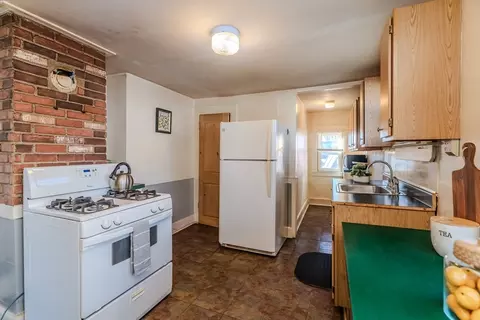 12 Conklin St, Springfield, MA 01109 photo 22