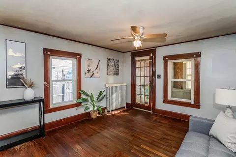 12 Conklin St, Springfield, MA 01109 photo 6