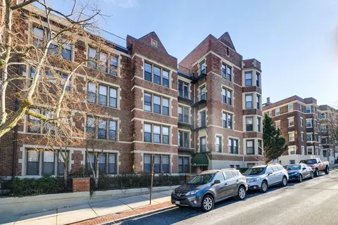 1486 Commonwealth Ave #6, Boston, MA 02135