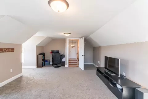 Entry Way - 27 Theodore St, Fall River, MA 02720 photo 4 of 4