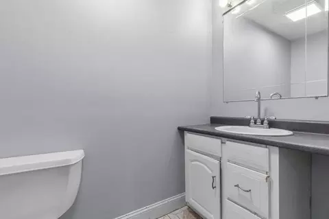 Bath - 14 Bumpy Ln, Methuen, MA 01844 photo 1 of 3