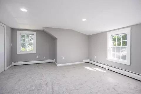 Bedroom - 173 E Main St, Hampstead, NH 03826 photo 4 of 7