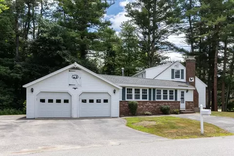 Exterior - 173 E Main St, Hampstead, NH 03826 photo 2 of 7