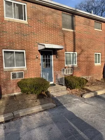 151 Bishop Dr #151, Framingham, MA 01702