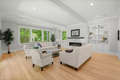 15 Heather Ln, Needham, MA 02492 photo 12