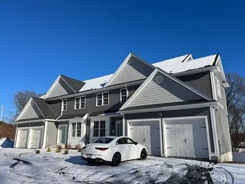 49 Arch St # B, Westborough, MA 01581