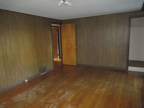 Bedroom - 69 Chapin Ter, Springfield, MA 01107 photo 5 of 5