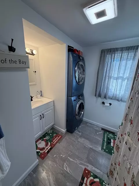 65 Swifts Beach Rd, Wareham, MA 02571 photo 7