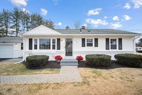Exterior - 178 Flint St, Springfield, MA 01129 photo 2 of 5