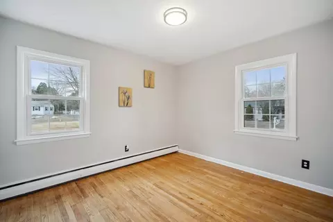 Bedroom - 178 Flint St, Springfield, MA 01129 photo 3 of 5