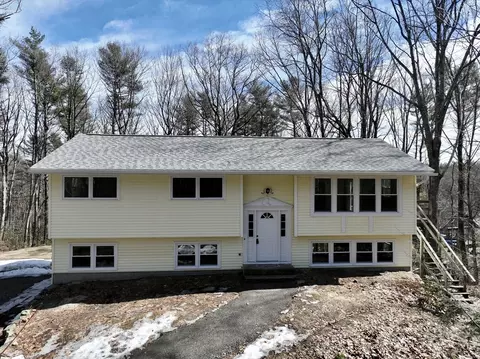 564 W Pelham Rd, Shutesbury, MA 01072