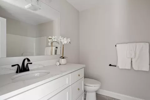 77 Upland St, Worcester, MA 01607 photo 14