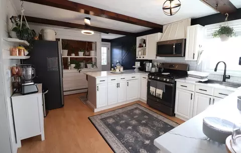 41 Moorland St, Fall River, MA 02724 photo 11
