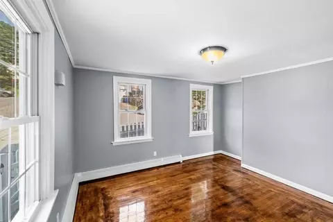 Living - 181 Weetamoe St, Fall River, MA 02720 photo 1 of 4