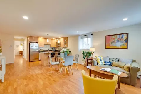 37 Kilby St # -A, Woburn, MA 01801