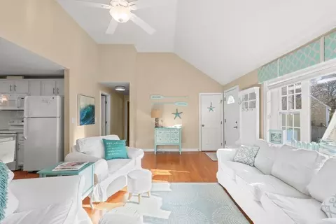 60 Lexington Dr, Barnstable, MA 02601 photo 10