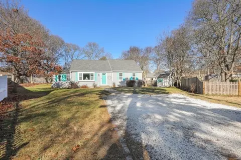 60 Lexington Dr, Barnstable, MA 02601 photo 32