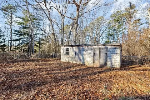 Exterior - 10 Knowles Ave, Wareham, MA 02538 photo 3 of 4
