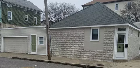 108 Howe, Fall River, MA 02724 photo 3