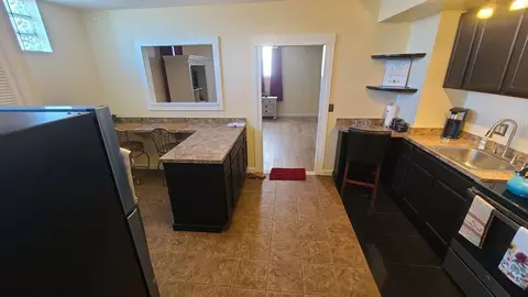108 Howe, Fall River, MA 02724 photo 6