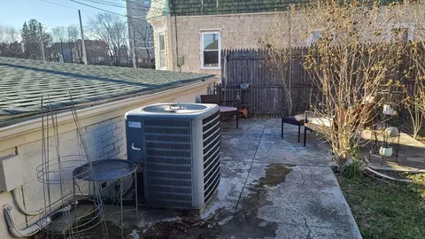 108 Howe, Fall River, MA 02724 photo 29