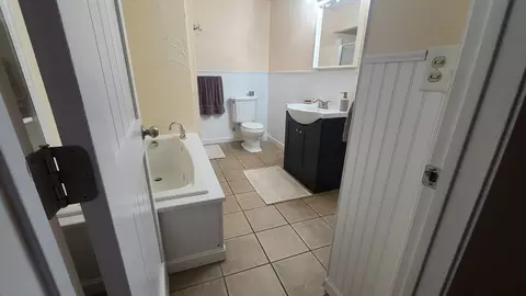 108 Howe, Fall River, MA 02724 photo 24