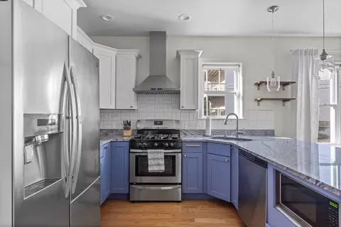 56 East St #1, Dorchester, MA 02122