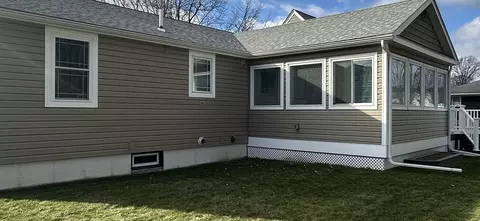 52 Dillon St, Chicopee, MA 01013 photo 6