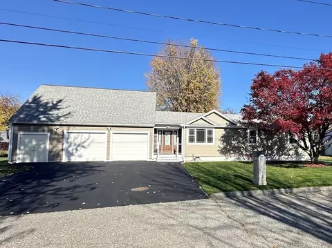 52 Dillon St, Chicopee, MA 01013 photo 3