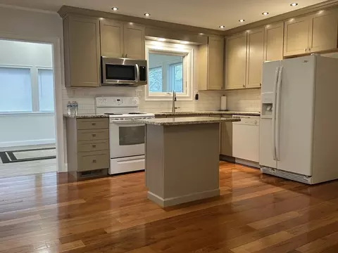 52 Dillon St, Chicopee, MA 01013 photo 16