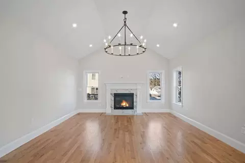 12 Olean Rd, Burlington, MA 01803 photo 9