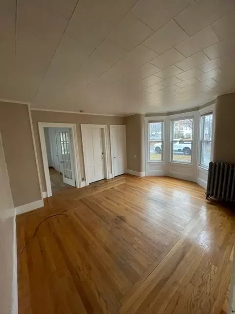 22 Gaston St, Easthampton, MA 01027 photo 14