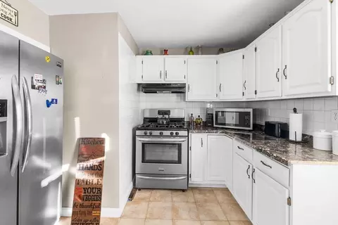 19 Ada St, Fall River, MA 02721 photo 18
