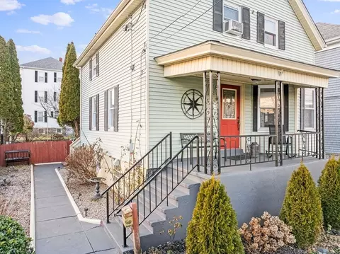 19 Ada St, Fall River, MA 02721 photo 3