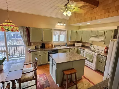 14 Laurel Dr, Ashburnham, MA 01430 photo 7