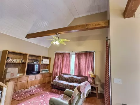 14 Laurel Dr, Ashburnham, MA 01430 photo 11