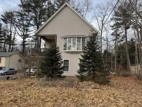14 Laurel Dr, Ashburnham, MA 01430 photo 3